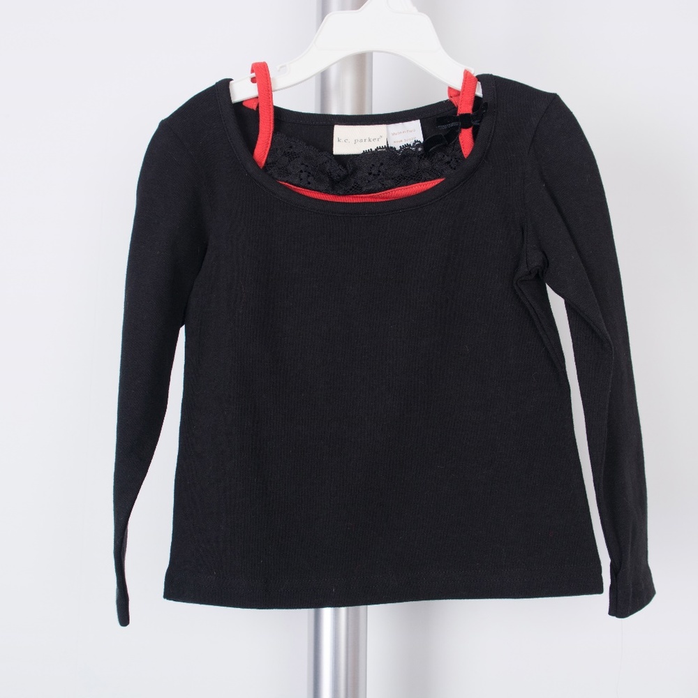 K C PARKER  LONG SLEEVE TOP
